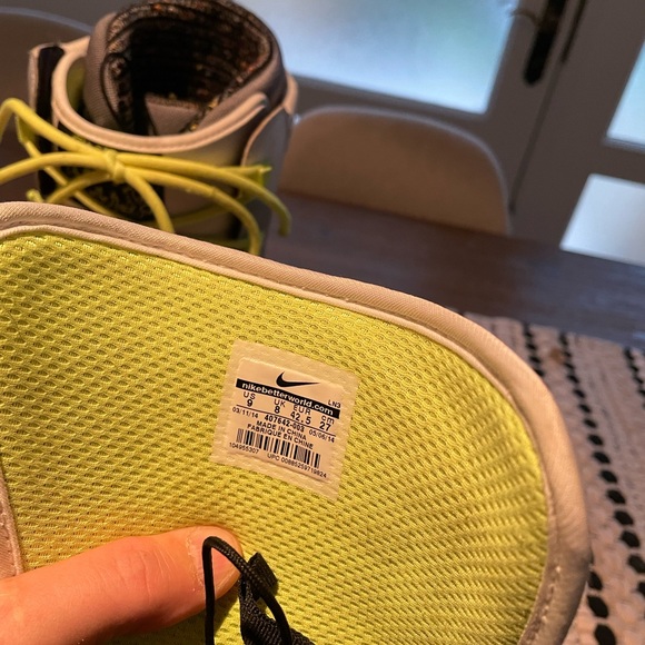 Nike DK ZOOM snowboard boots size 9 black grey white volt - Picture 4 of 8